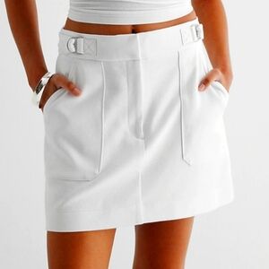 EXPRESS Stylish High Waisted Utility White Mini Skirt with Pockets Size L